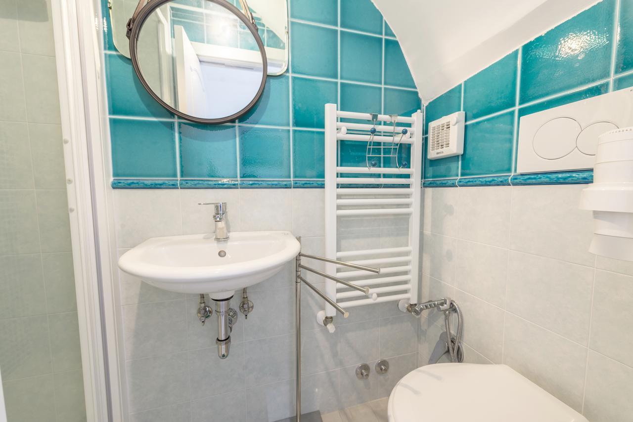 산타마리넬라 Villino Emanuele B&B 외부 사진